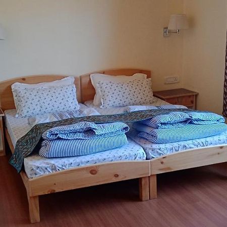 Lhardak Home Stay เลห์ ภายนอก รูปภาพ